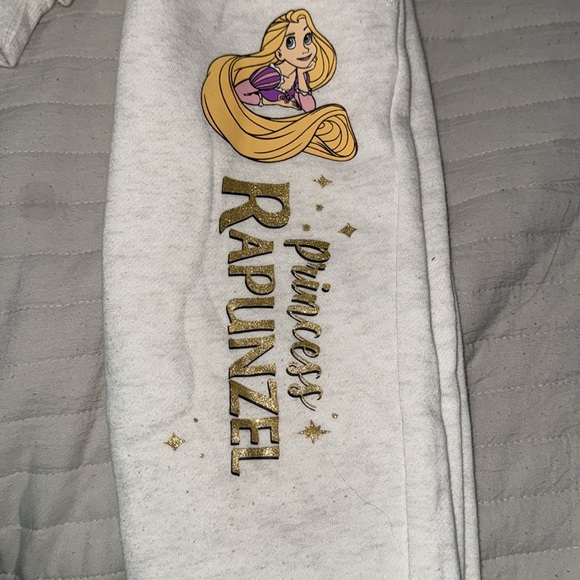2 Piece sweatsuit Rapunzel - Picture 3 of 5